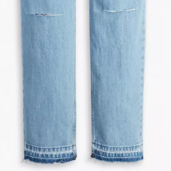 Levi’s LOW PRO Women’s Jeans - Light Stonewash Size 28 (size 6) - Picture 8 of 9